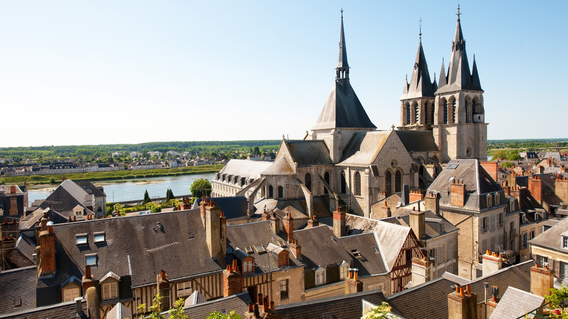 fragv0022-eglise-saint-nicolas-saint-laumer-blois-france