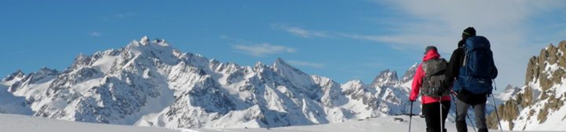 Randonnée en raquettes dans la vallée de la Clarée - Hautes-Alpes - France