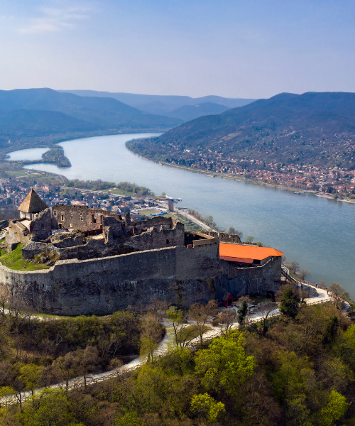 Forteresse de l'ancien palais de Visegrad