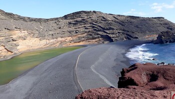 Plage d'El Golfo sur l'île de Lanzarote