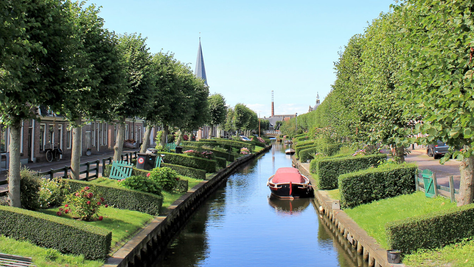 Canal à IJlst en Frise, Pays-Bas