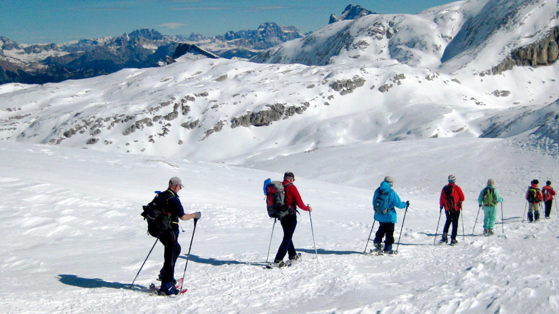 Randonnée guidée en raquettes dans les Dolomites