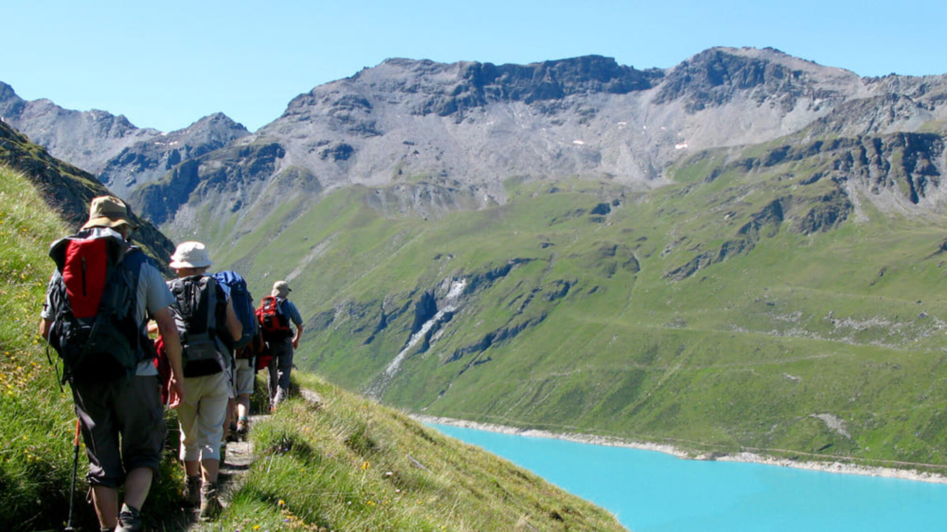 Randonnée sur les hauteurs du lac de Moiry 