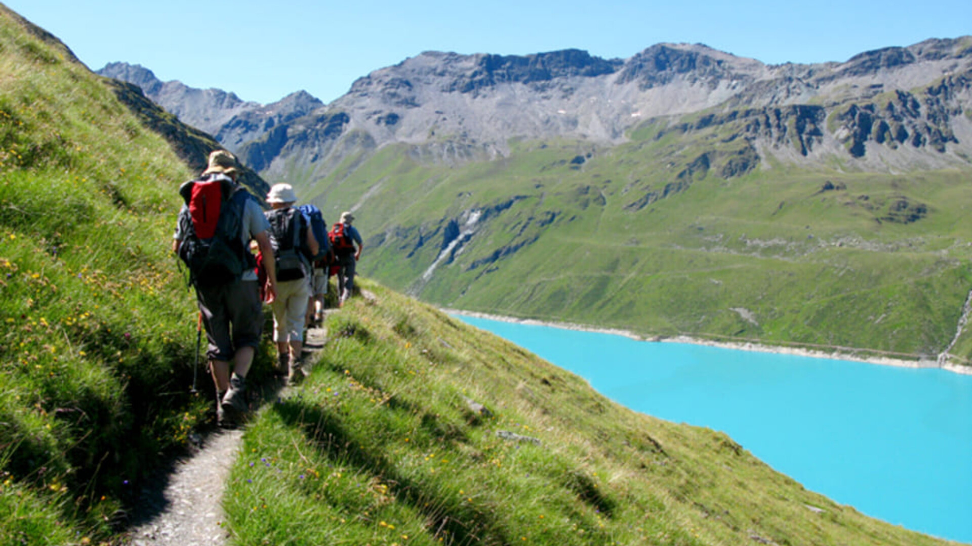 Randonnée en Engadine dans les Alpes suisses