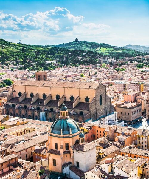 Bologna ©AdobeStock