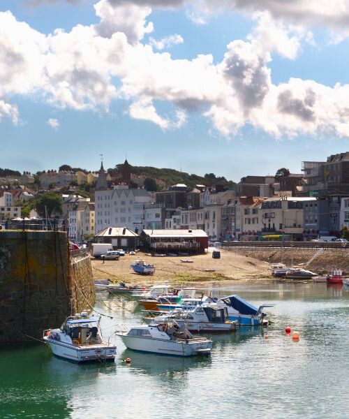 St Peter Port © Adobestock