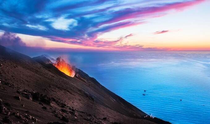 Éruption sur l'île de Stromboli, Éoliennes