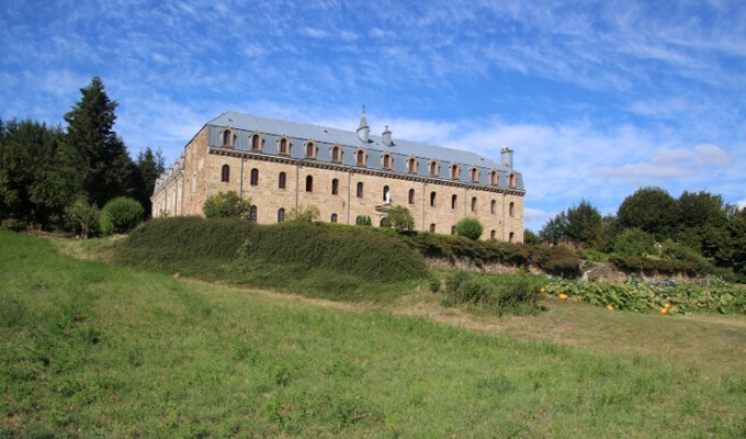 Abbaye Notre-Dame-des-Neiges sur le Chemin de Stevenson