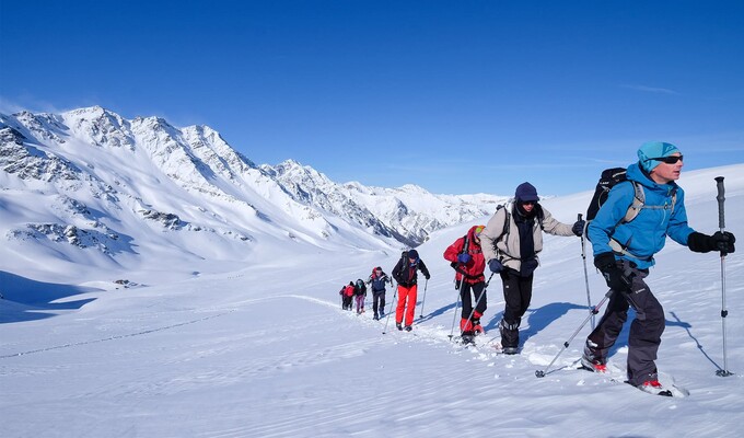 Raquettes itinérantes dans les Alpes