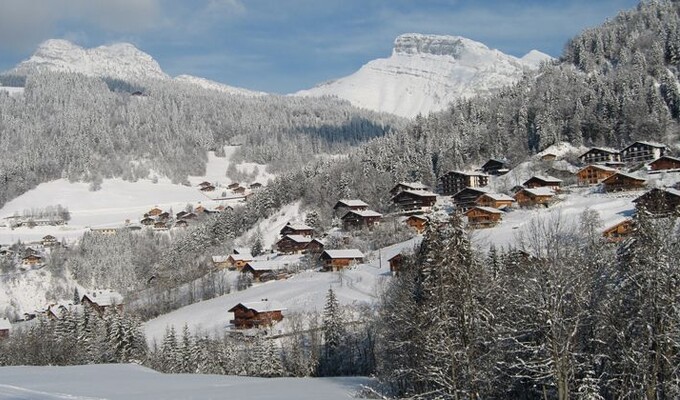 La Chaîne des Aravis en raquettes