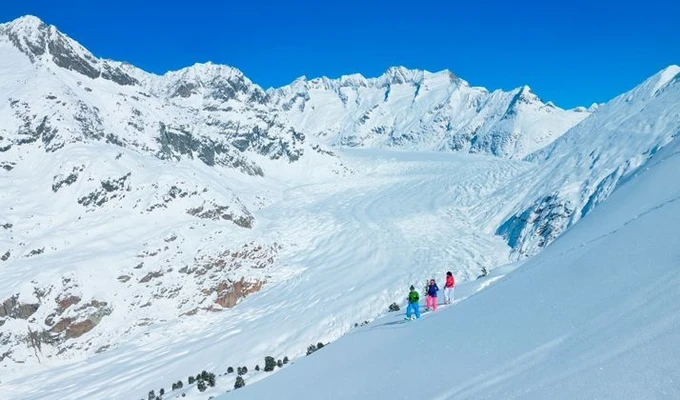 Séjour Raquettes et Balnéo dans les Alpes à Aletsch