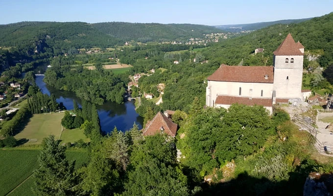 Les Chemins de St Jacques de  Compostelle - De Conques à Cahors par la vallée du Célé